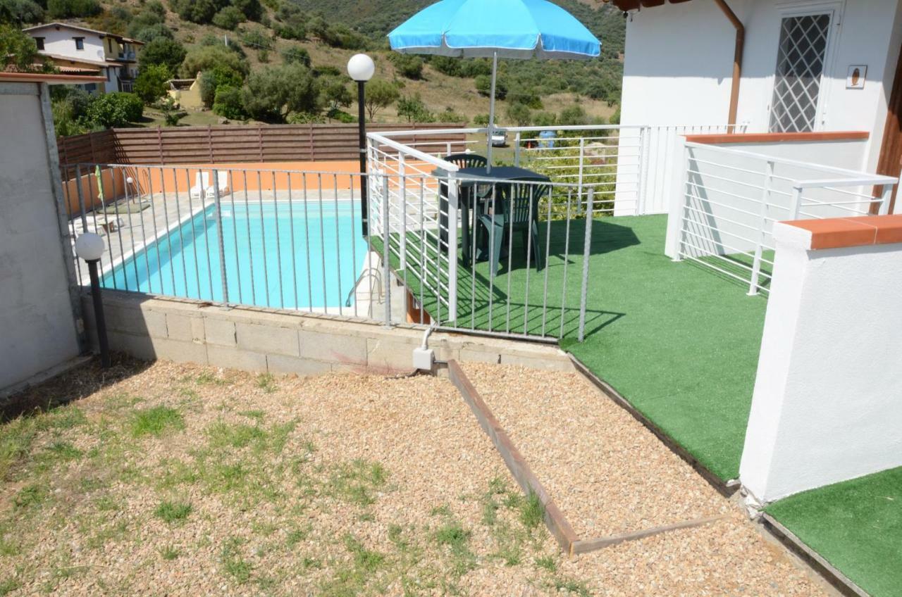 B&B Il Mirto Di Paola Torpè 外观 照片